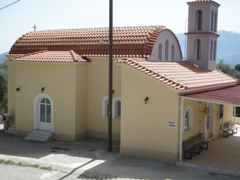 κεραμοσκεπή σε Ιερό Ναό