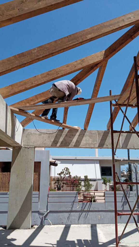 κατασκευή κεραμοσκεπής στα Χανιά